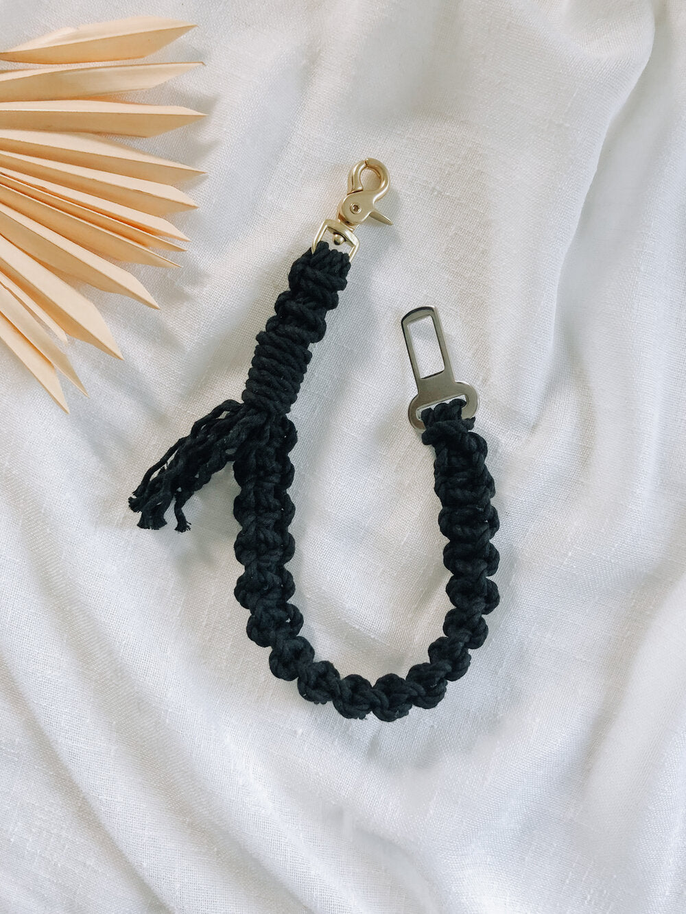 Black Square Knot Macrame Dog Seat Belt